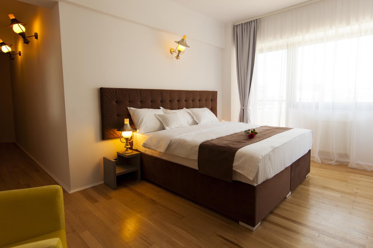 Ambra Boutique Hotel & Bistro Constanta Exterior photo