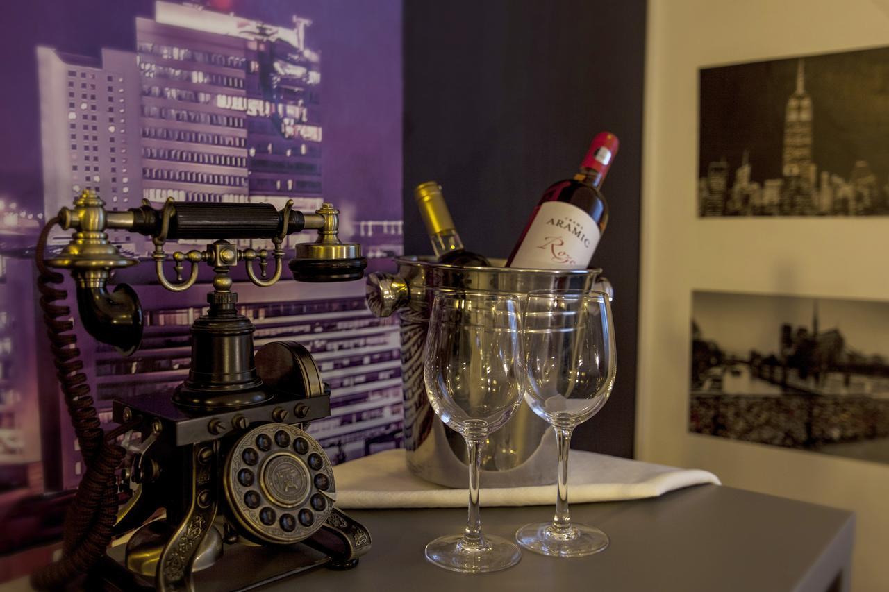 Ambra Boutique Hotel & Bistro Constanta Exterior photo