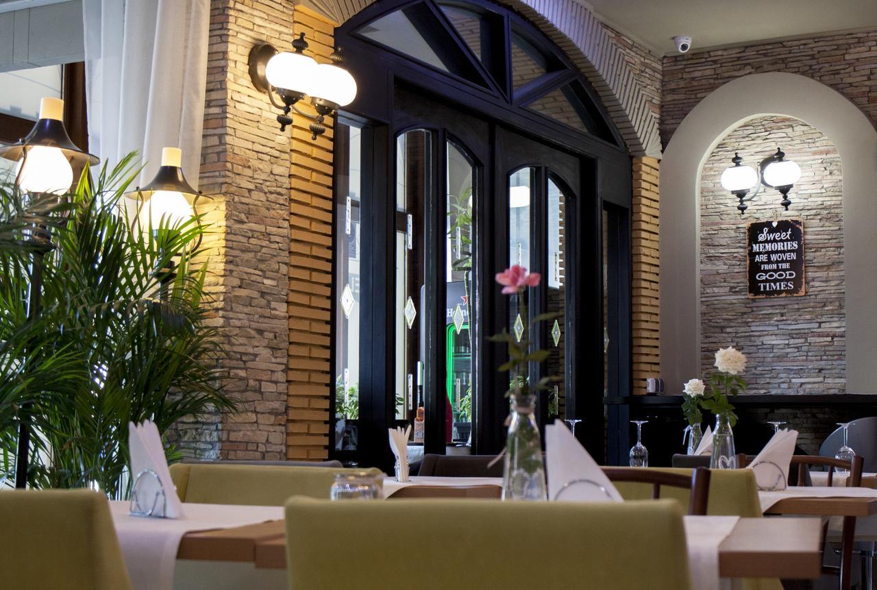 Ambra Boutique Hotel & Bistro Constanta Exterior photo