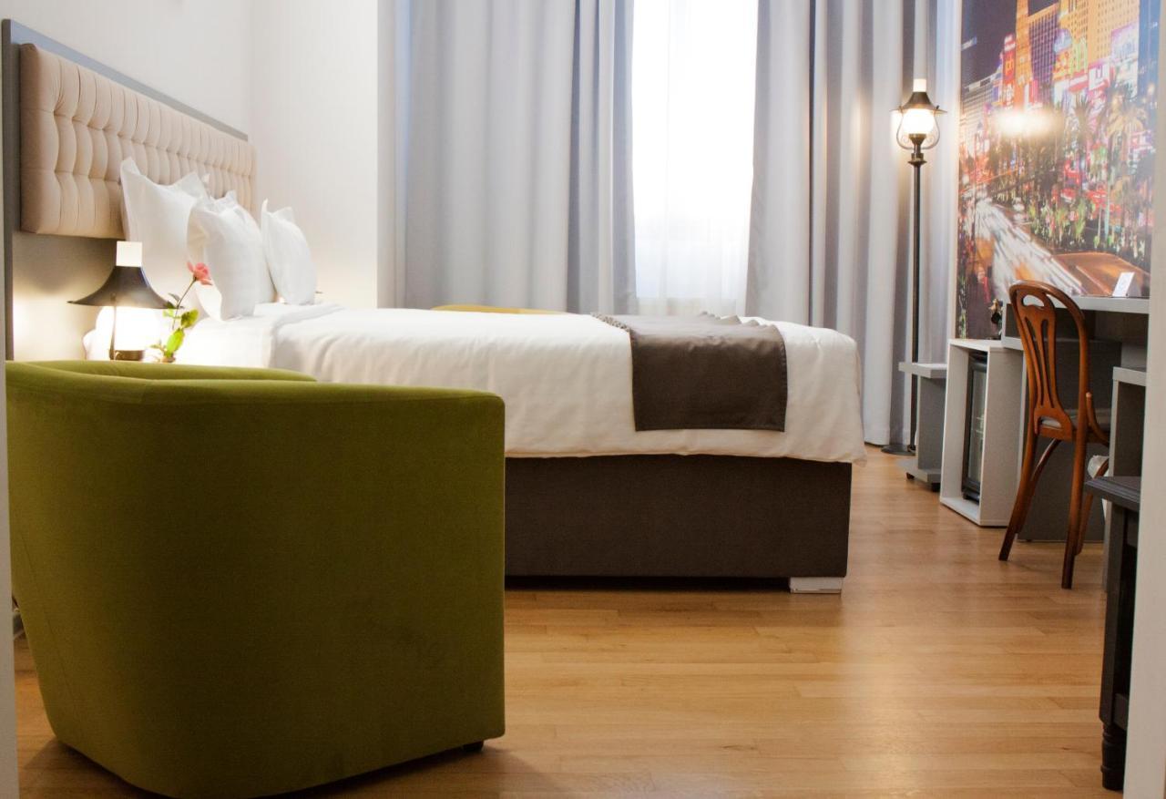 Ambra Boutique Hotel & Bistro Constanta Exterior photo